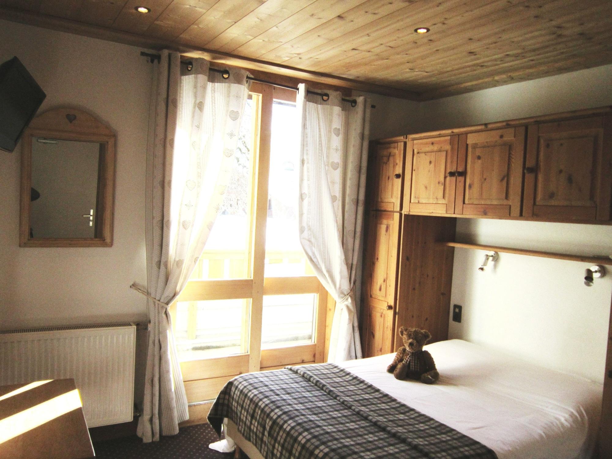 Logis Hotel Gai Soleil ซาโมอ็องส์ ภายนอก รูปภาพ