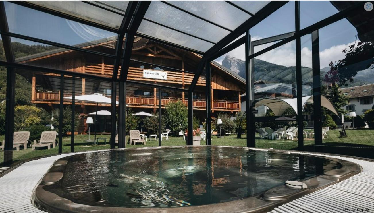 Logis Hotel Gai Soleil ซาโมอ็องส์ ภายนอก รูปภาพ