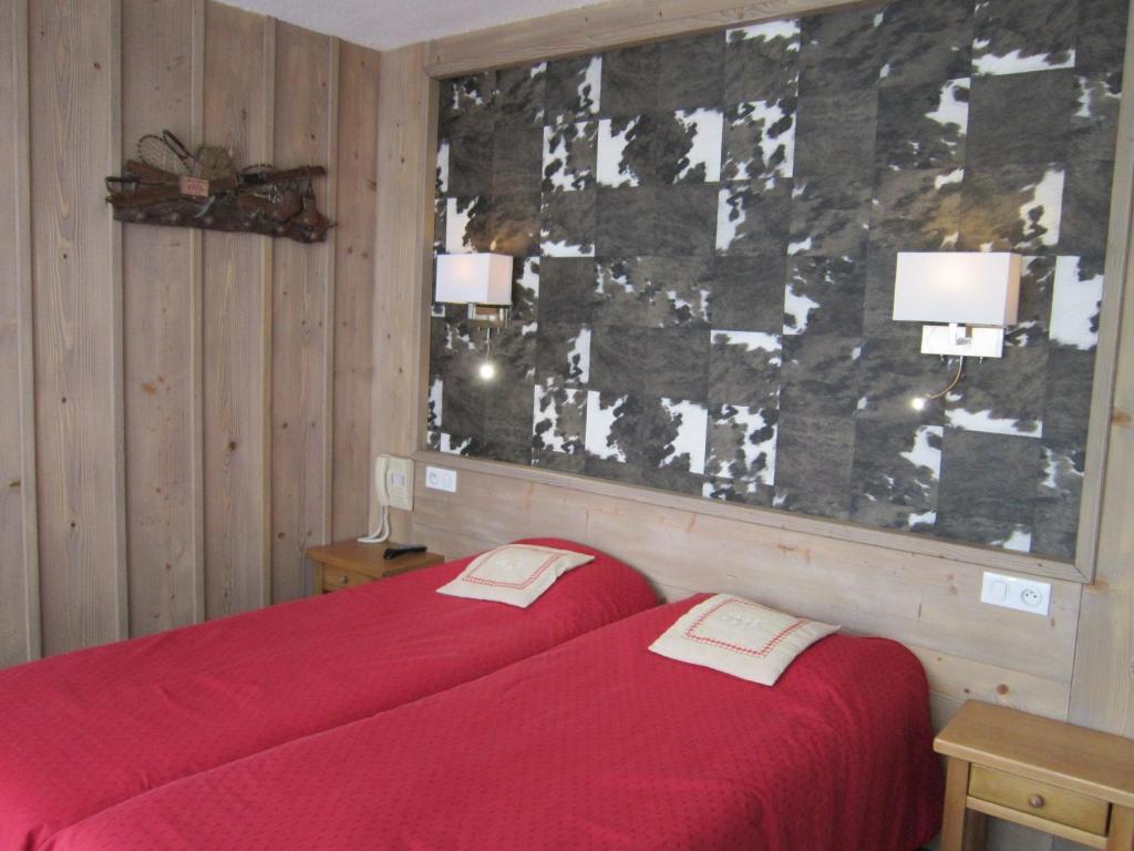 Logis Hotel Gai Soleil ซาโมอ็องส์ ภายนอก รูปภาพ